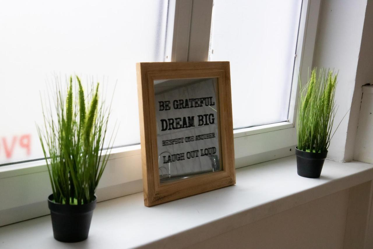 West Side Roses Appartement Oostende Bagian luar foto